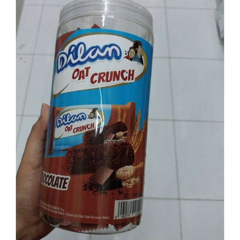 

PROMO Dilan oat crunch choco oat toples Snack Lebaran 1 Dus