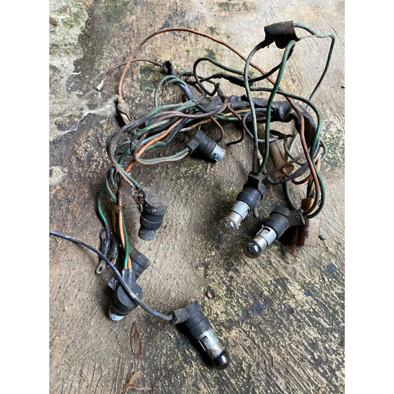 soket fiting pitingan lampu spidometer bulat GL100 125 1979/80 ori copotan
