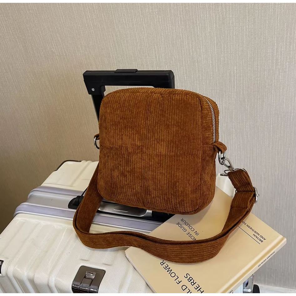 Tas Selempang Wanita Buat HP Tas Mini Bahan Corduroy