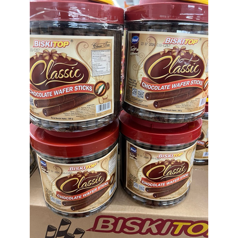 

Biskitop Wafer Stik handle classic 500 gr /toples