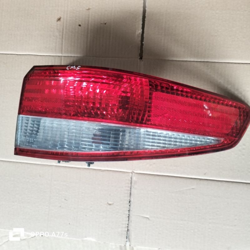 stoplamp/lampu belakang kanan/R Honda Accord cm5