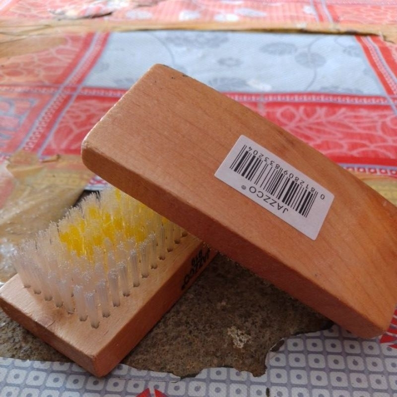 sikat baju/sikat kamar mandi (kayu)