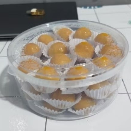 

Kue Nastar isi Nanas Kemasan Toples 1/2 kg