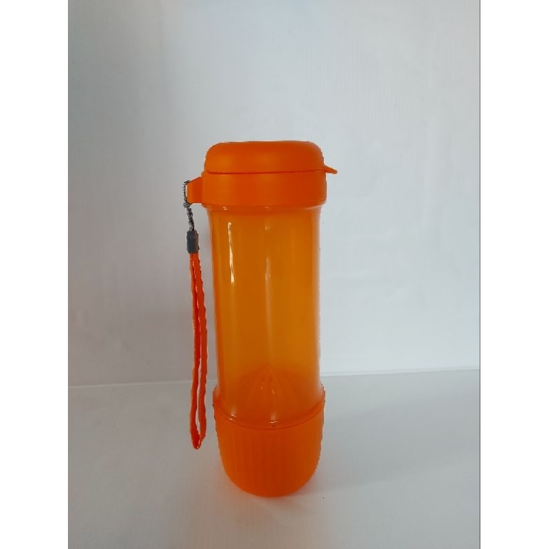 TUPPERWARE INFUSED TO GO 700ml
