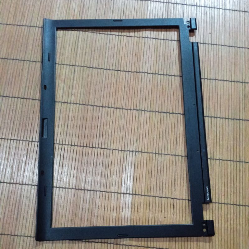 Frame LCD Lenovo T410