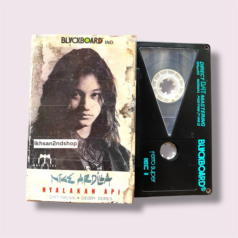 Kaset Pita Nike Ardilla - Nyalakan Api