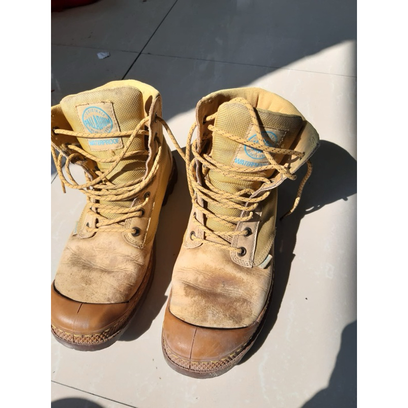 Palladium Shoes original