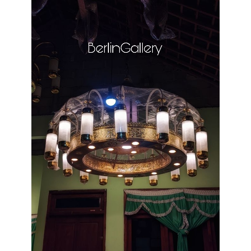 LAMPU GANTUNG NABAWI KUNINGAN