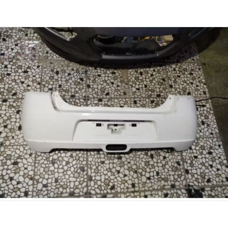 bumper belakang karimun estilo 2010 2015 original