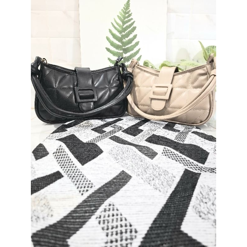 UTHAM BAG_Tas Selempang Viona