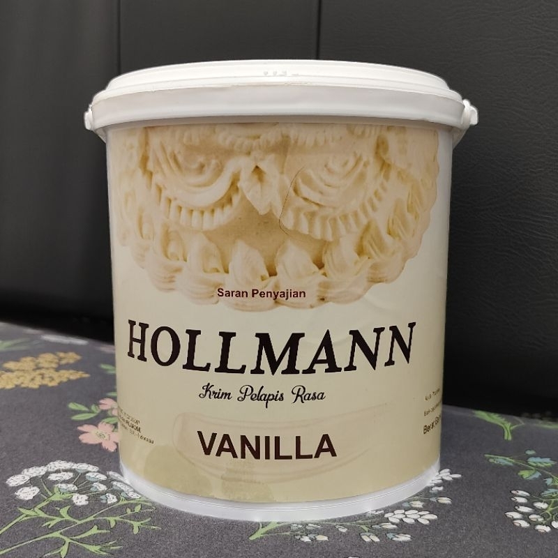 

Hollman Butter Cream / Krim Pelapis Rasa Vanilla 1kg - ED: 01/26