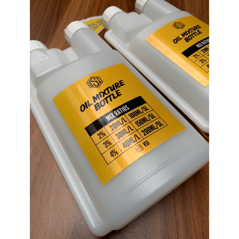 AdK Botol Takaran Oli Samping Vespa Model Ipone Ukuran 500ml AST