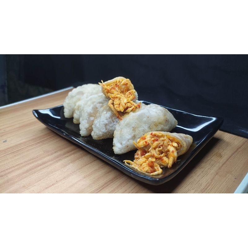 

Cireng Isi ayam Pedas