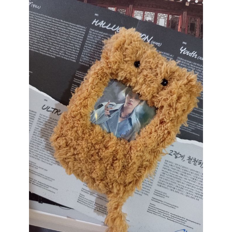 

PHOTOCARD HOLDER CROCHET BULU FLUFFY CAT