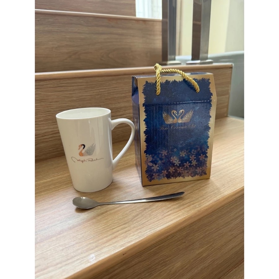 

[GB] Gift set box merry christmas / kado mug gelas keramik /Hampers Gift Lebaran / Wedding Gift