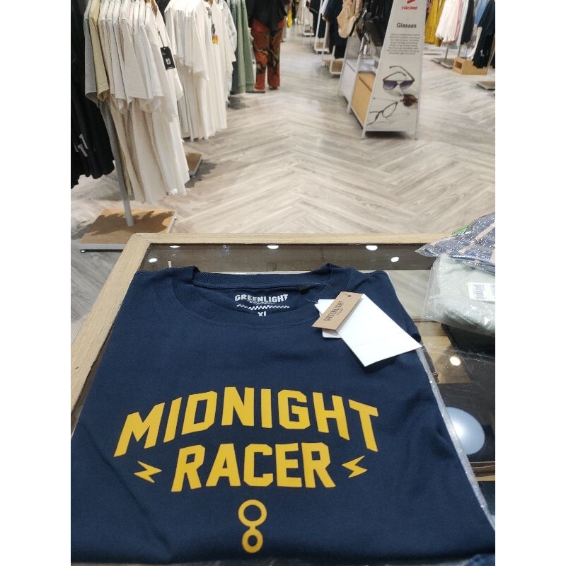 KAOS PRIA GREENLIGHT NEW ARRIVAL ORIGINAL 100%