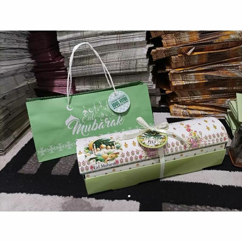 

Box Hampers Lebaran Bolu Gulung Idulfitri