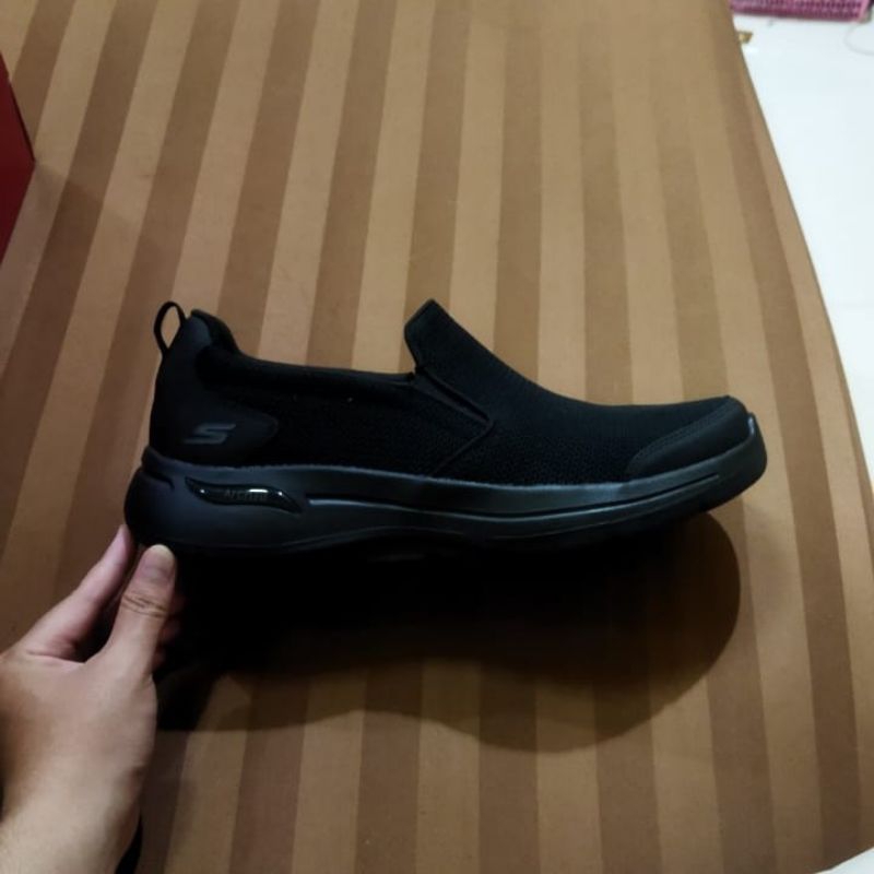 SKECHERS GO WALK ARCH FIT MEN'S WALKING SHOES - BLACK UK. 45