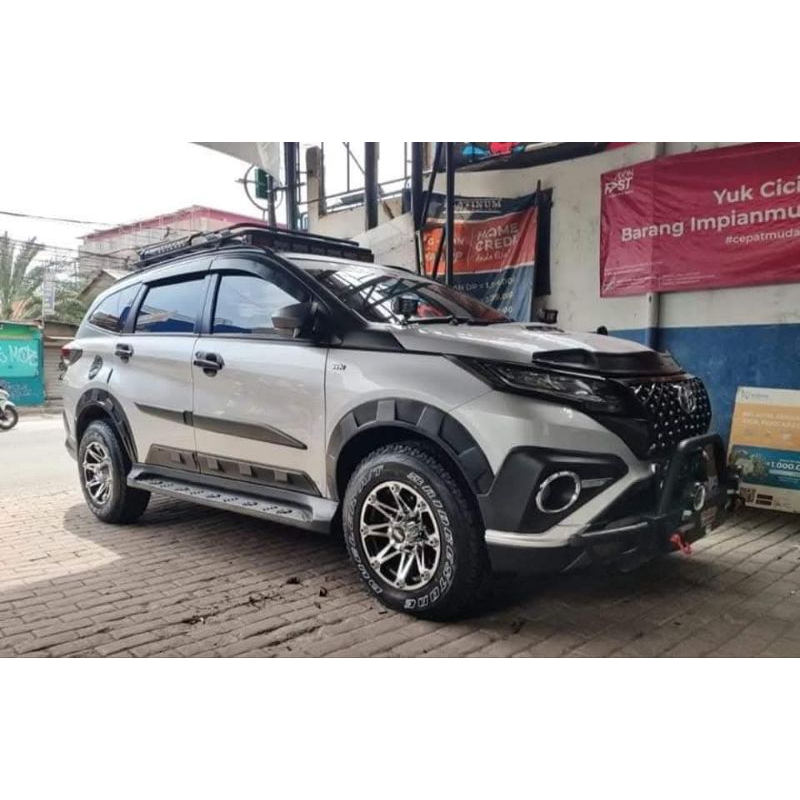 spakbor/over fender all new rush dan terios model rock ford full sett