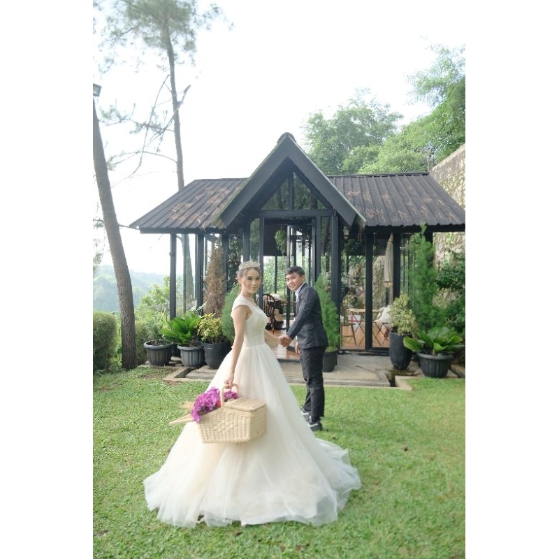 sewa gaun prewedding/baju maternity