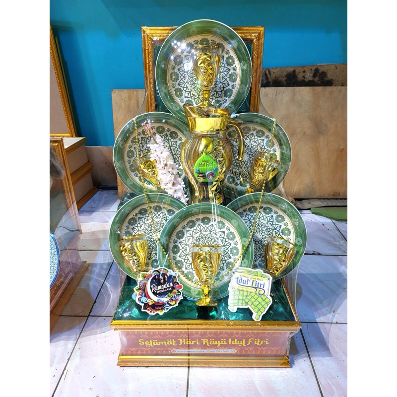 

parcel hampers idul fitri lebaran 2025 piring set pecah belah