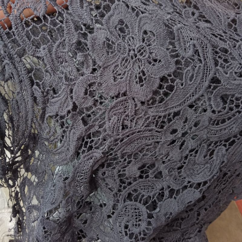 Kain brokat Prada - kain Prada - kain brokat - kain Prada import - kain butik Prada - Abu tua