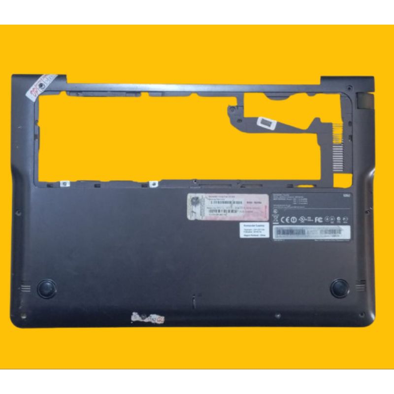Case Casing Button laptop Samsung Np535U Np535U3C