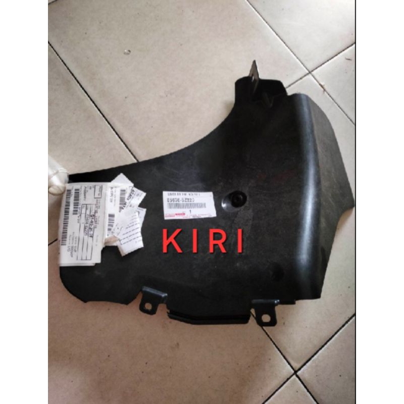 Liner Fender Belakang Calya Sigra