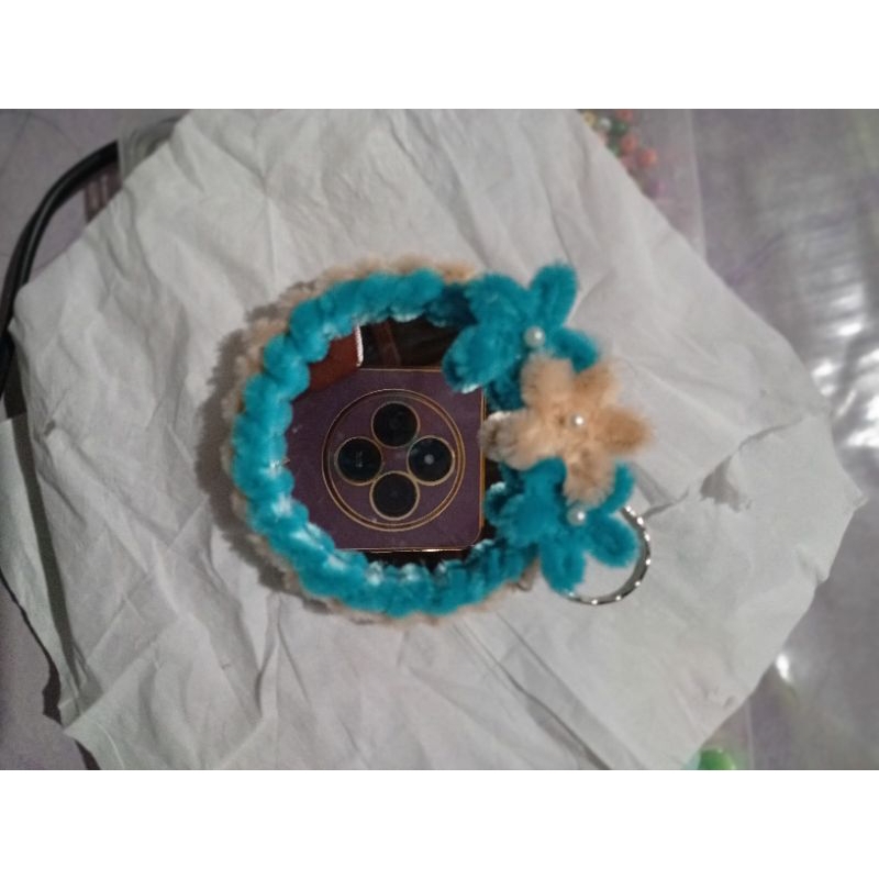 gantungan kunci kaca bulat