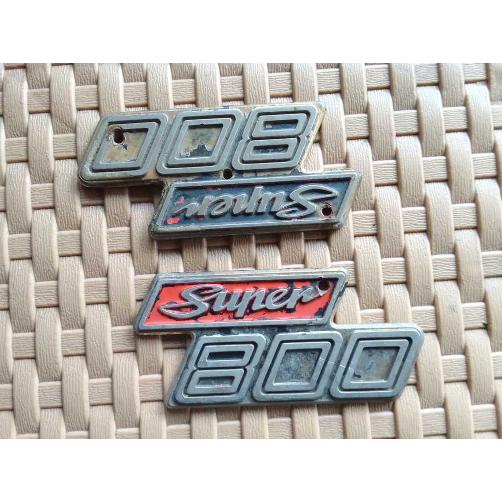sepasang emblem bok aki honda c800 honda super cup logo bok aki honda super cup c700 c800 original