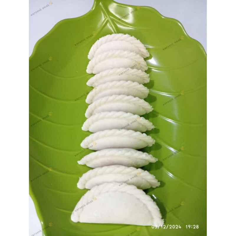 

cireng isi ayam ORI(tidak pedas)isi 10