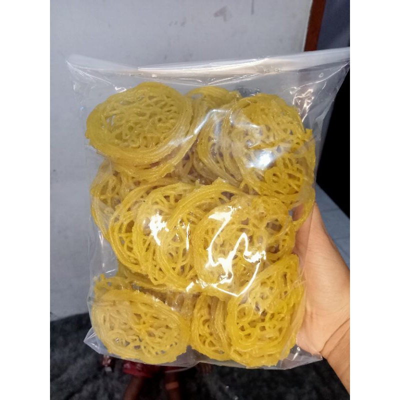 

Kerupuk mawar mentah