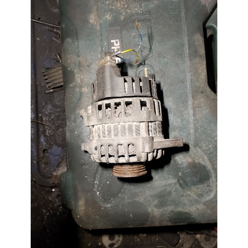 alternator mobil