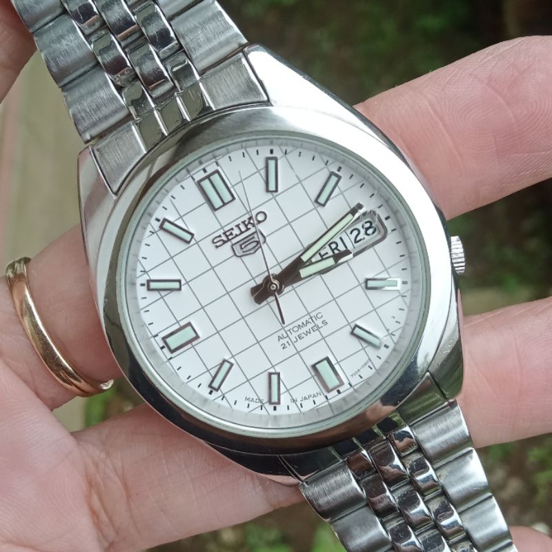 Seiko5 Automatic cal 7s26-00X0 Motif Kotak2