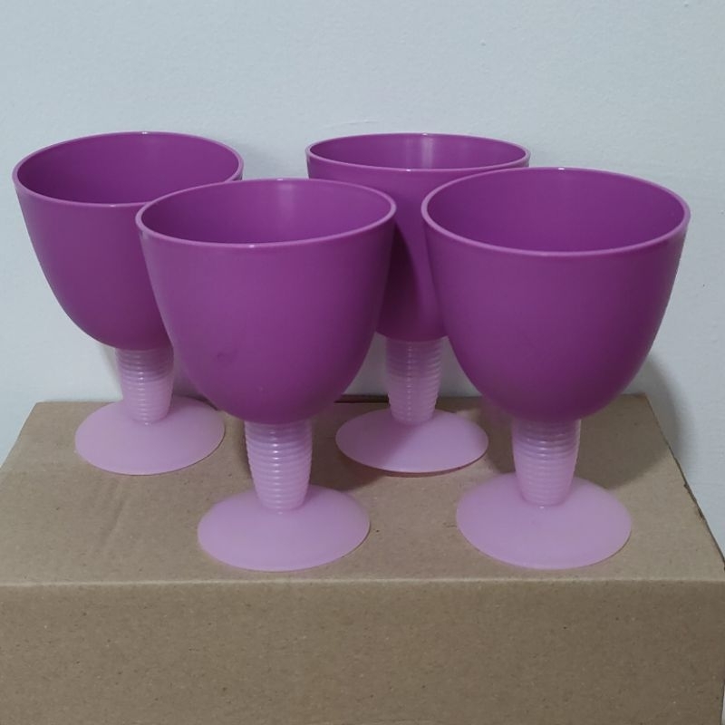 Gelas tupperware GOBLET ungu