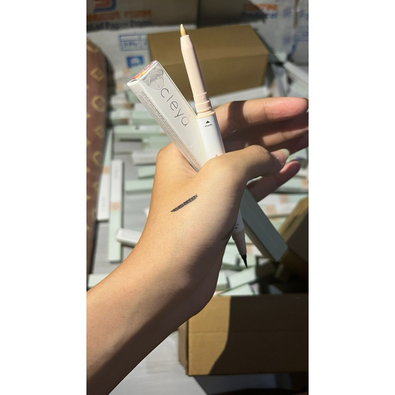 

Cleya Magic Eyeliner Duo