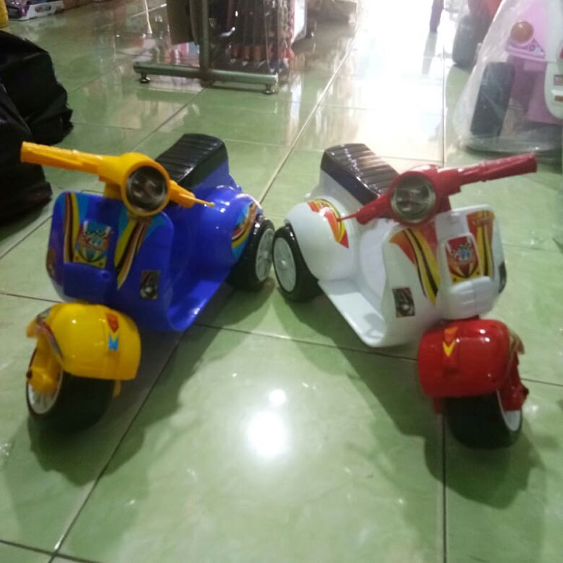 NiceSoo Mainan Vespa Music Anak-anak