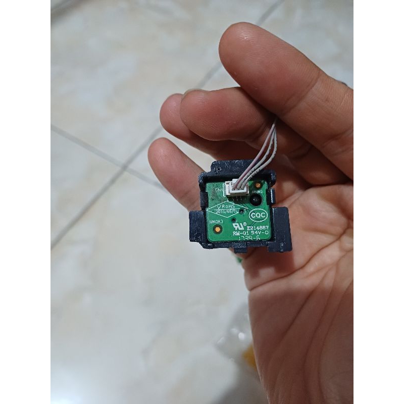 TOMBOL MENU REMOT - TOMBOL SENSOR IR REMOTE TV LED TOSHIBA 43L3750VJ - 43L3750