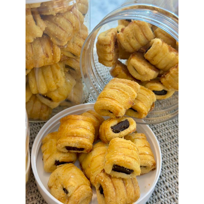 

ANEKA KUE KERING / KUE KERING (ukuran toples)