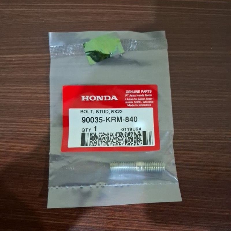 Baut Tanam Kenalpot Verza Cb Verza Crf MegaproMonoshok 90035-KRM-840