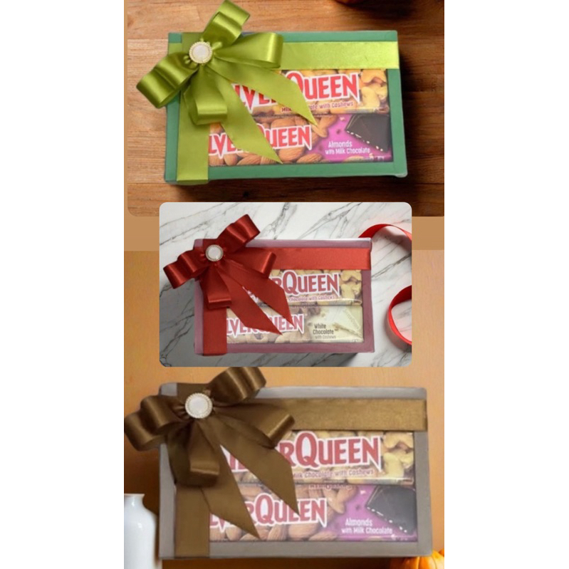 

COKLAT SILVERQUEEN PITA SATIN HAMPERS