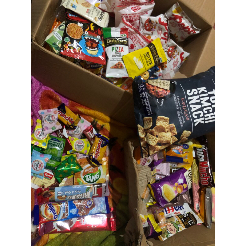 

Lelang Snack & Minuman Import Lokal