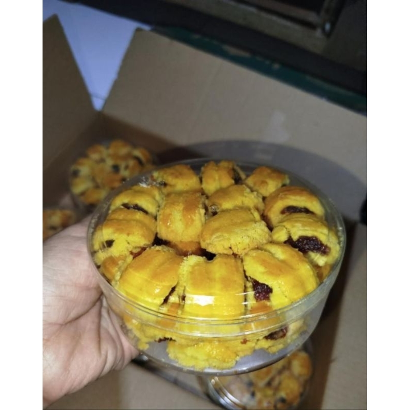 

kue nastar 250gr isi 6 toples