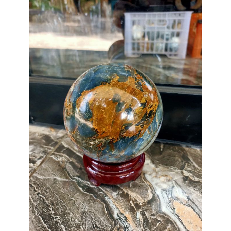 crystal ball pietersite