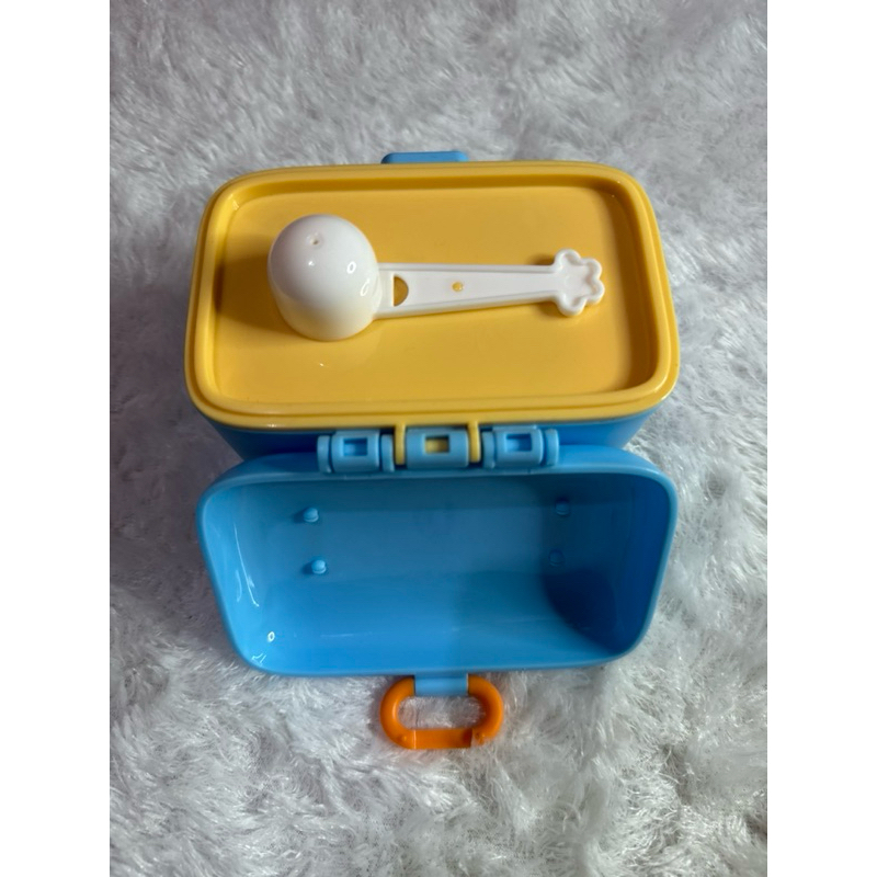 tempat penyimpan susu Formula