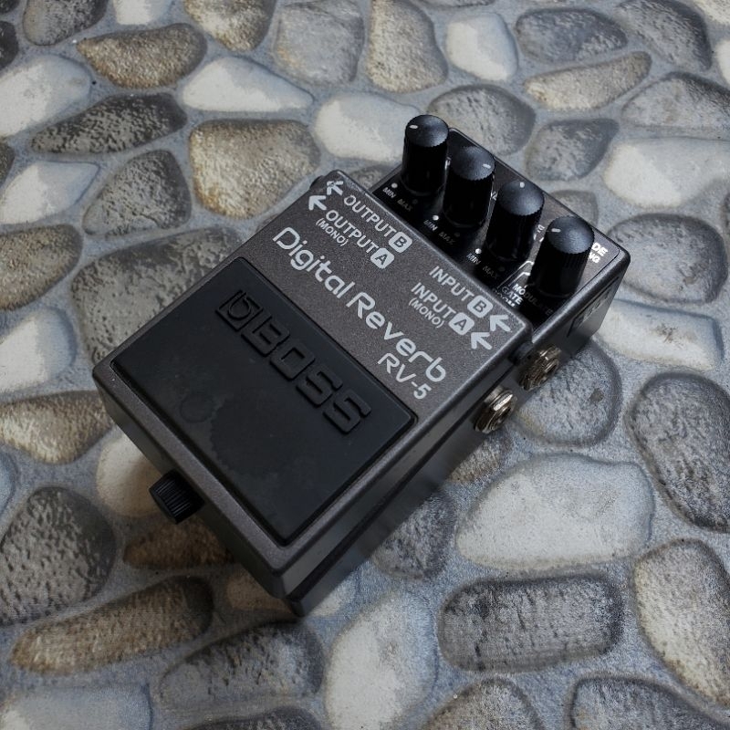 BOSS RV-5 Digital Reverb