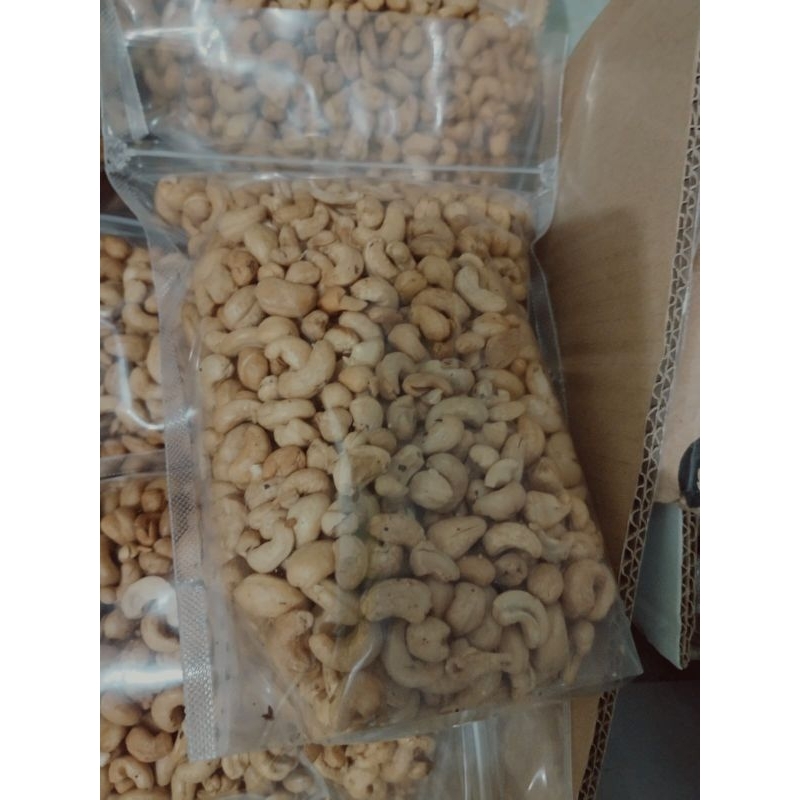 

Kacang Mede Roasted (oven)