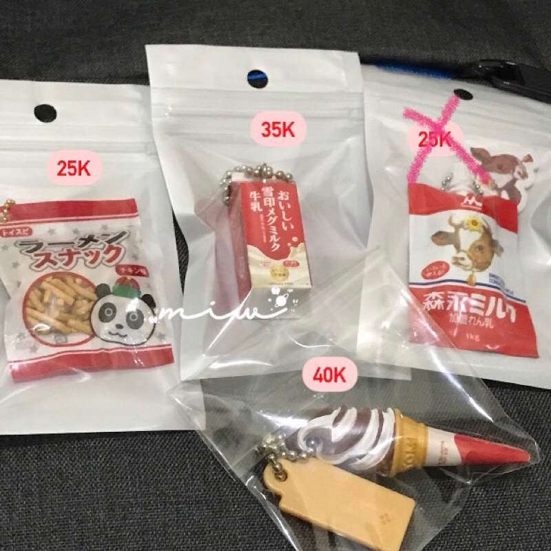 keychain trinkets japan