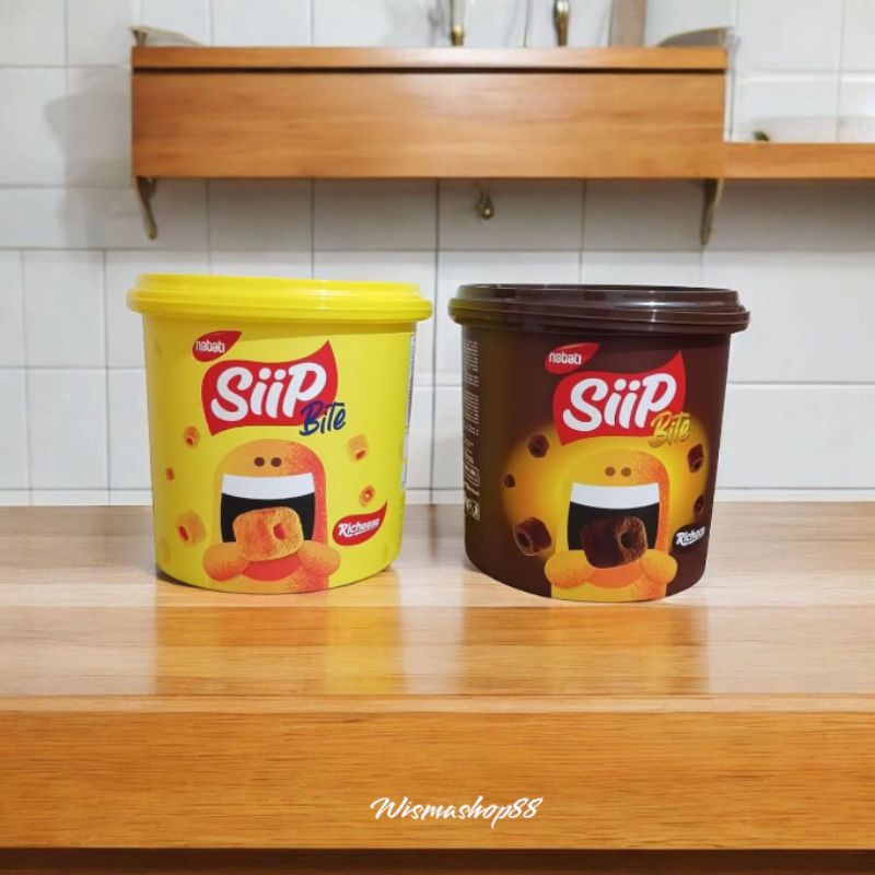 

NABATI Siip Bite COKLAT & KEJU 85 GRAM KEMASAN JAR / KUE LEBARAN