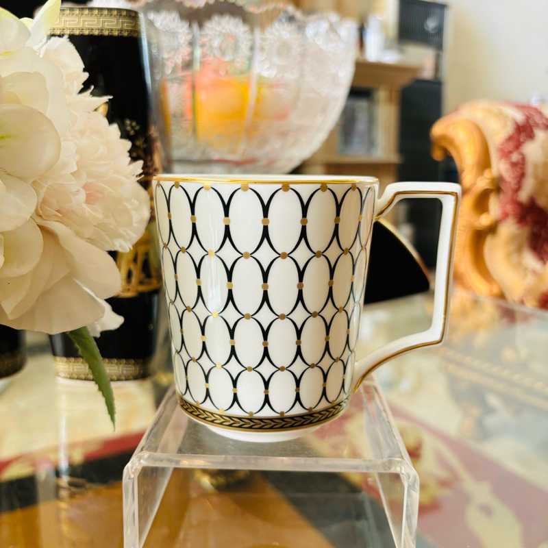Mug Gelas Wedgwood Helena Rubinstein Mewah Cantik